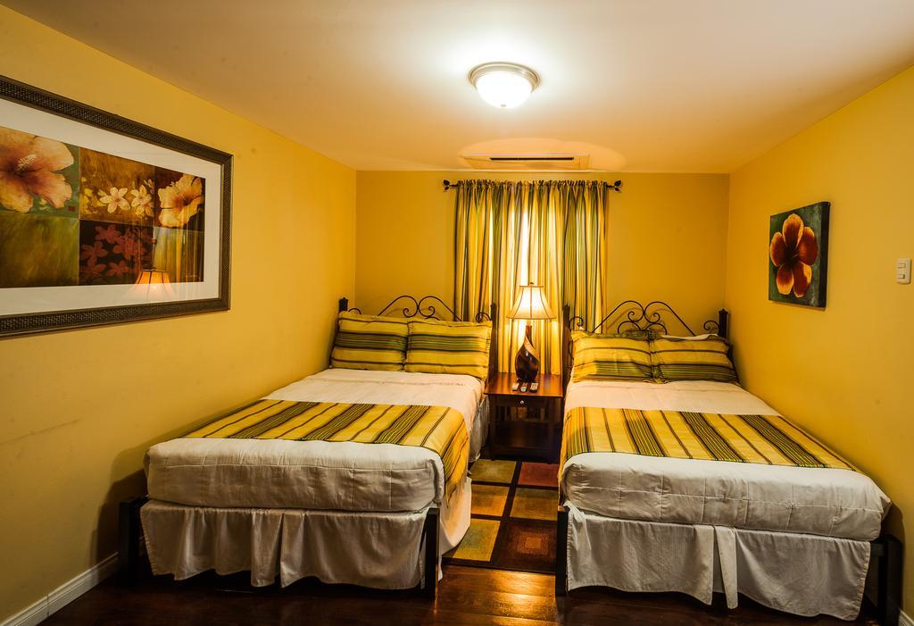 Inn At 87 Port of Spain Exterior photo